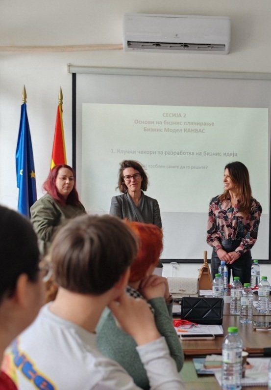 637424564 122110358337235894 5170508314727590433 n